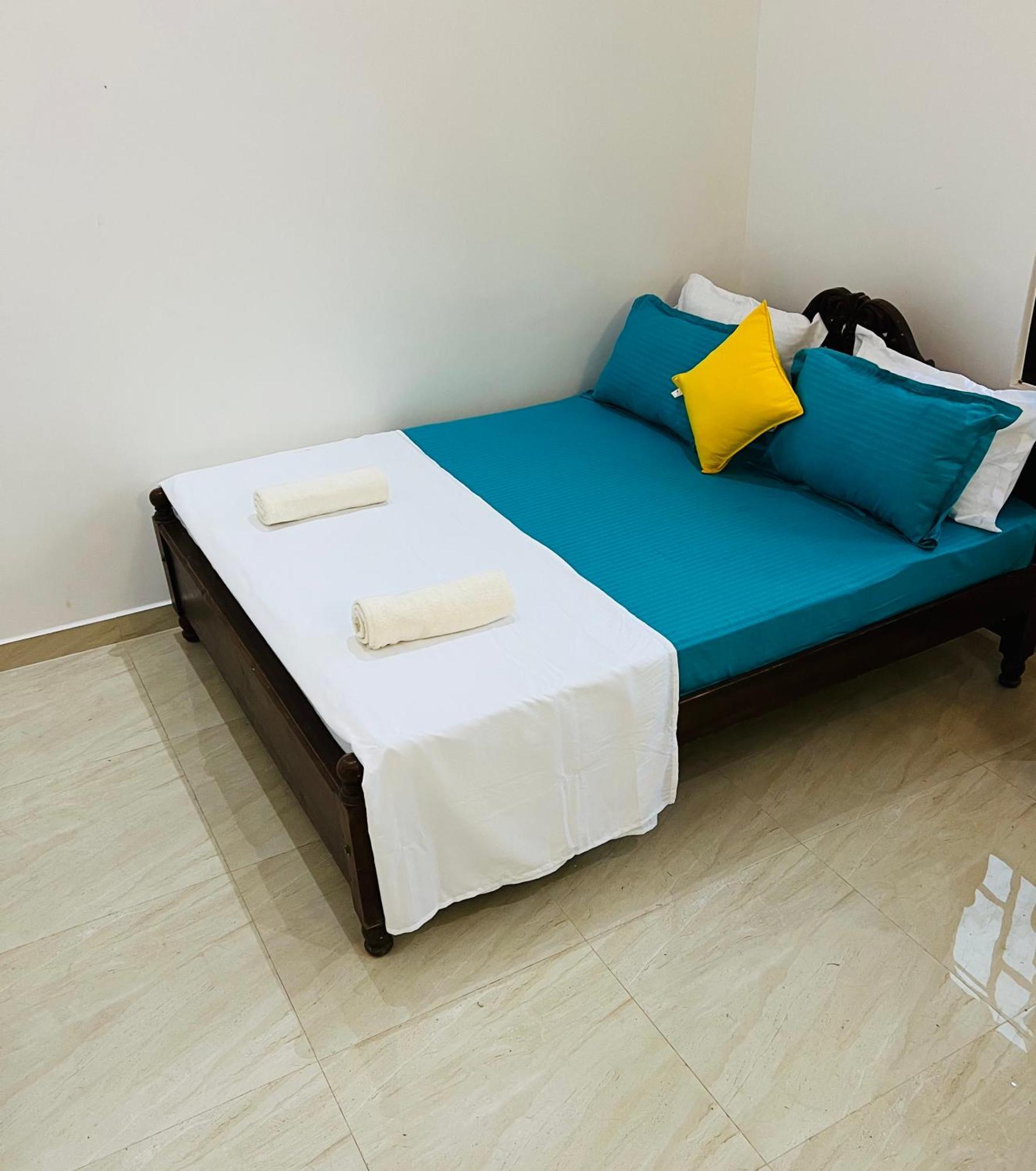 Ahasna Airport Villa Negombo Extérieur photo