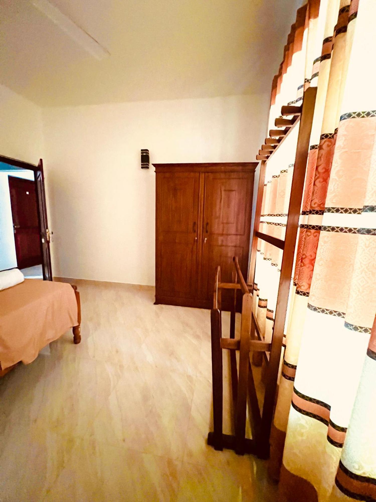 Ahasna Airport Villa Negombo Extérieur photo